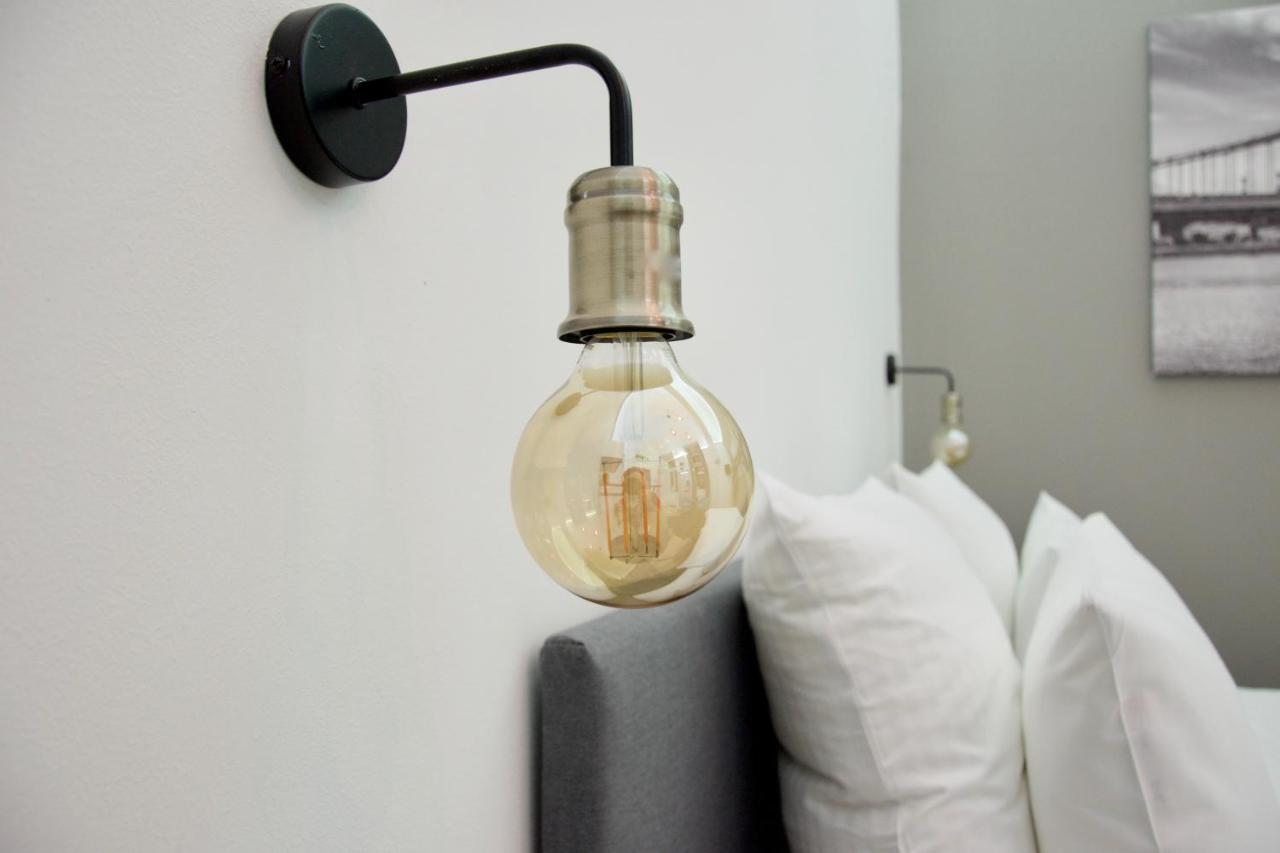 Standard Apartment By Hi5 - Nagysandor Street บูดาเปสต์ ภายนอก รูปภาพ