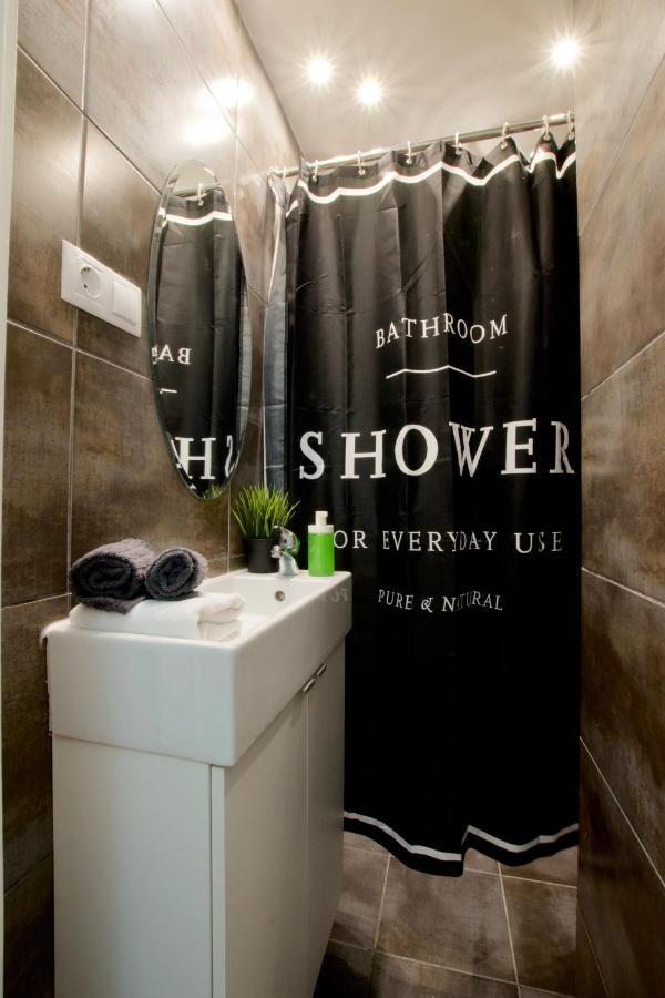 Standard Apartment By Hi5 - Nagysandor Street บูดาเปสต์ ภายนอก รูปภาพ